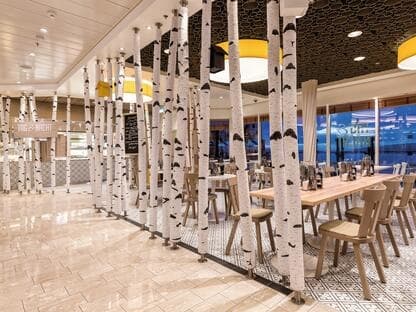 Day & Night Bistro