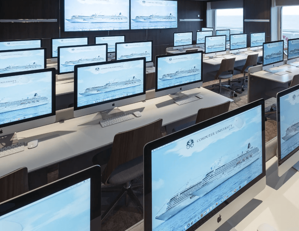 Computer University @ Sea