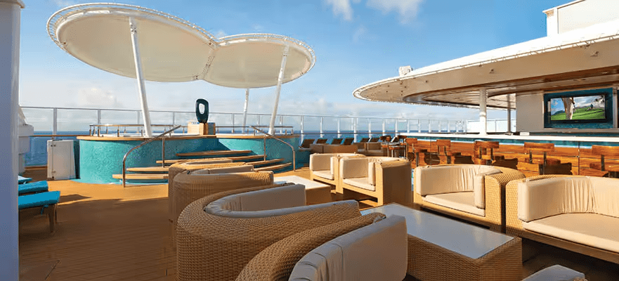 Vibe-Beach-Club