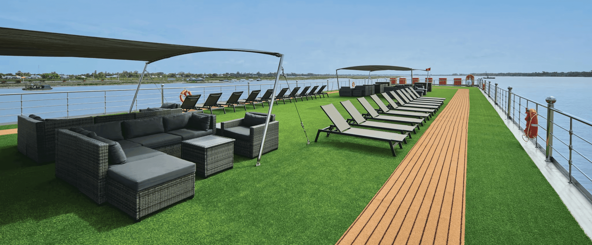 mekong-serenity-sundeck