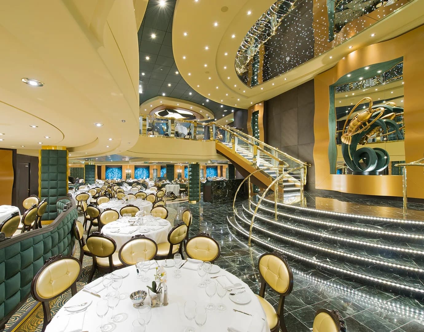preziosa-restaurant-golden-lobster