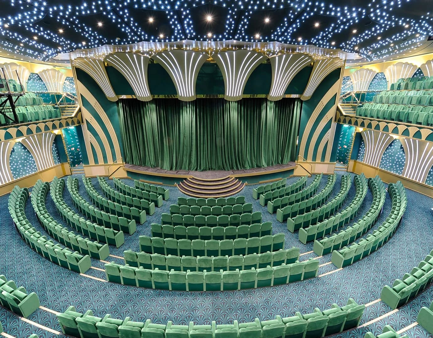 ma_entertainment_royal_theatre_02