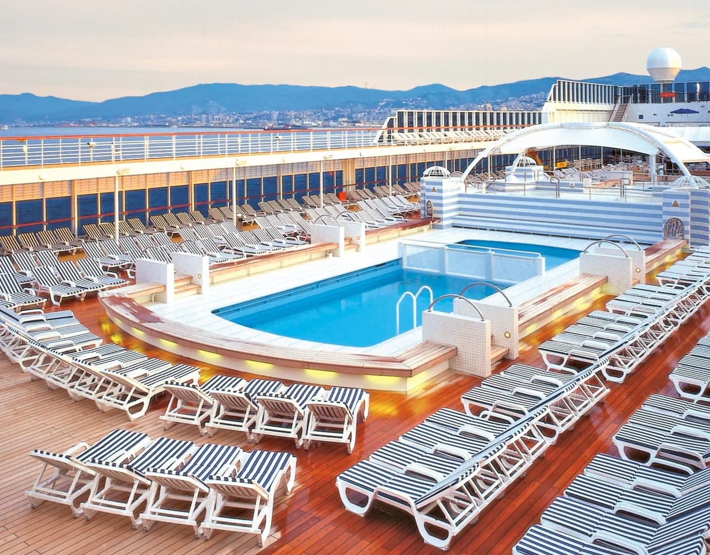 sx_entertainment_le_piscine_01
