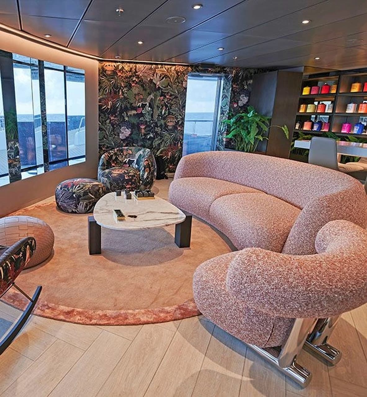 observation_lounge_