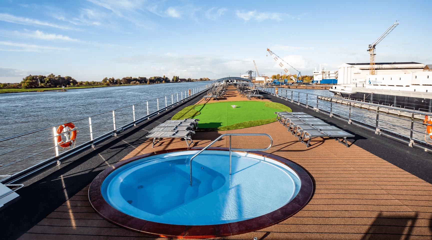 sundeck