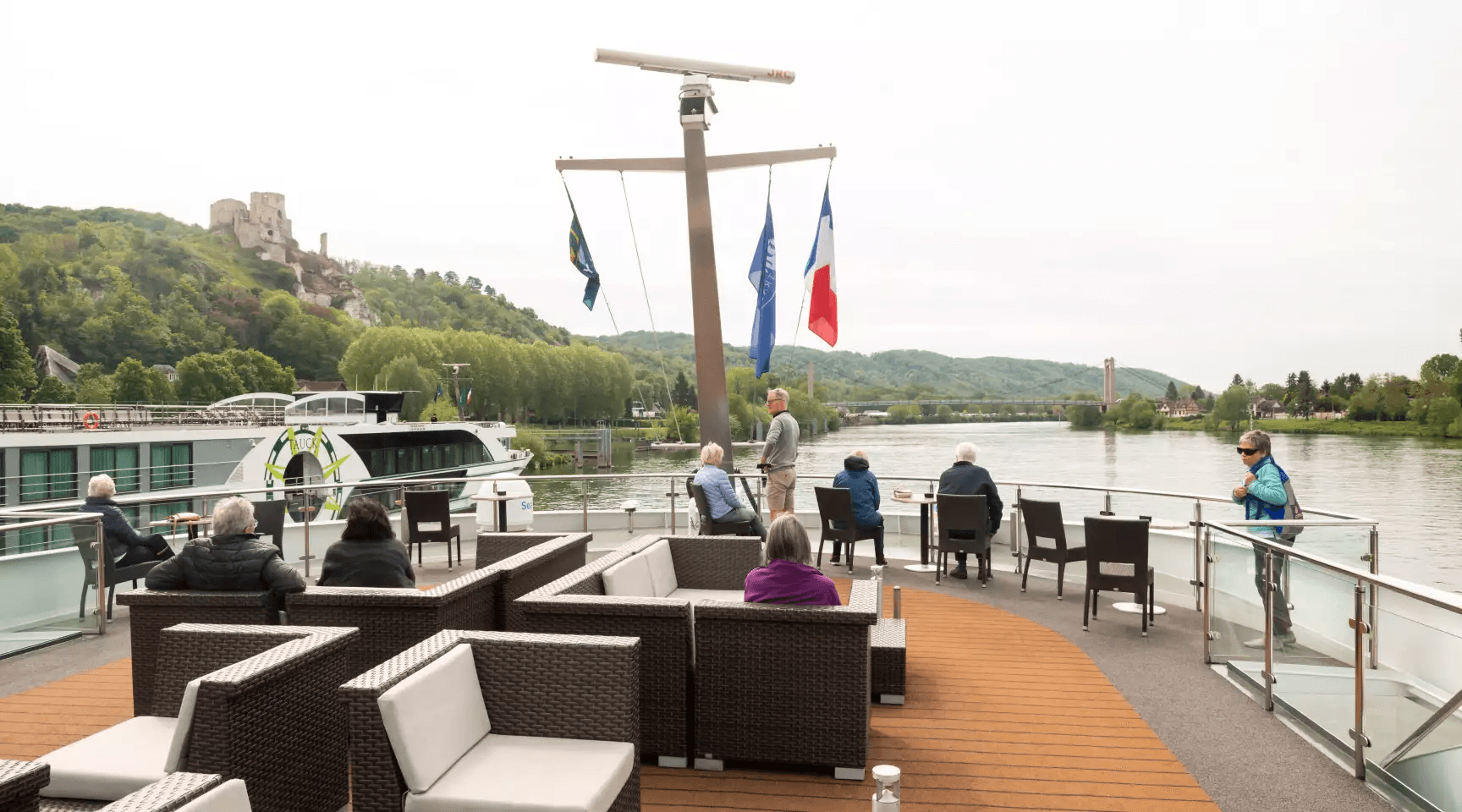 sundeck