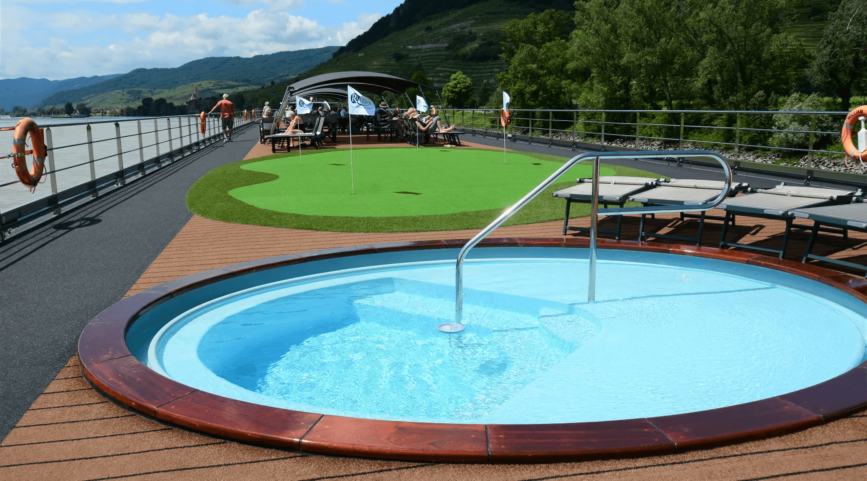 sundeck