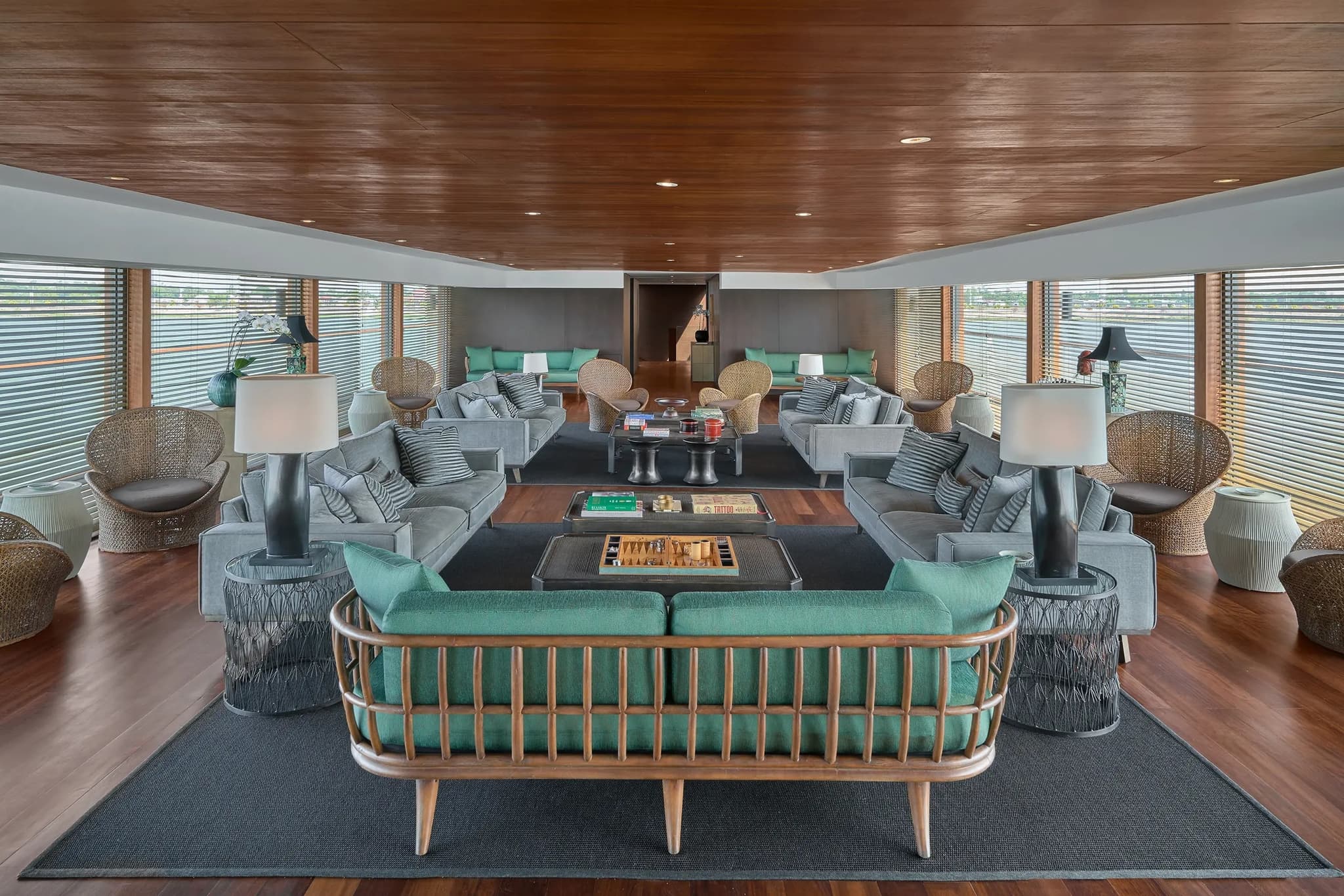 Aqua Mekong - Indoor Lounge and Bar 03