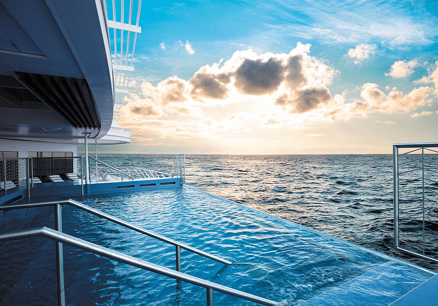 Infinity-Edge Plunge Pool_1000
